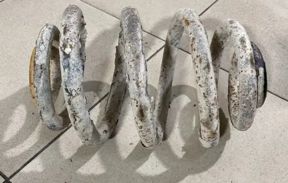 Volkswagen Transporter - Caravelle T4 Rear coil spring