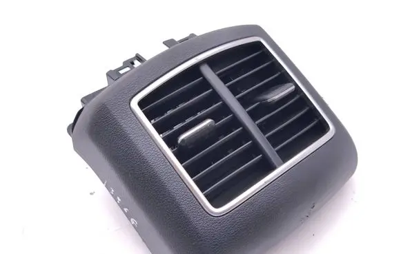 KIA Sportage Rear air vent grill X97040R2000