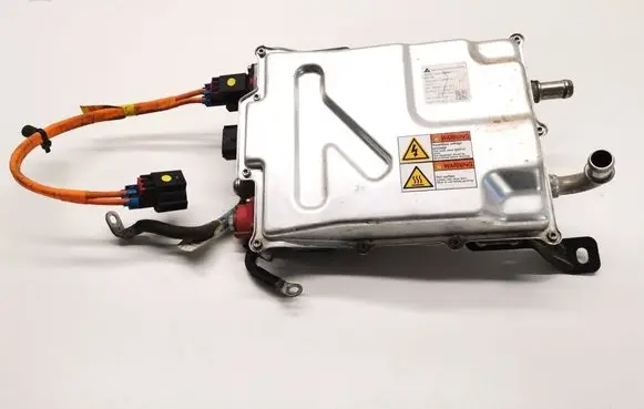 Tesla Model S Voltage converter inverter 1028665-00-E