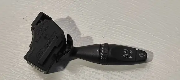 Ford Focus Wiper control stalk 98AG17A553BC