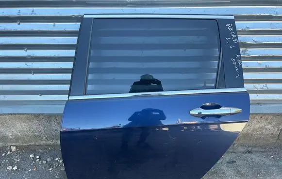 Honda Accord Rear door