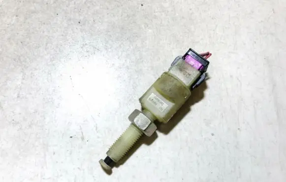 Audi A4 S4 B5 8D Brake pedal sensor switch 4a0945515a
