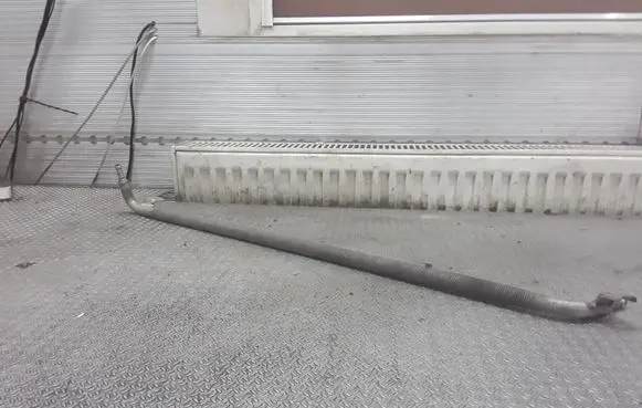 Volkswagen Transporter - Caravelle T4 Air conditioning (A/C) pipe/hose