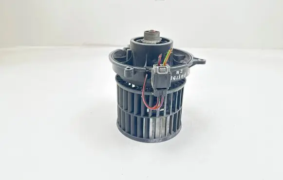 Ford Fusion Heater fan/blower 1736005401