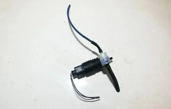 Mercedes-Benz A W168 Windscreen/windshield washer pump