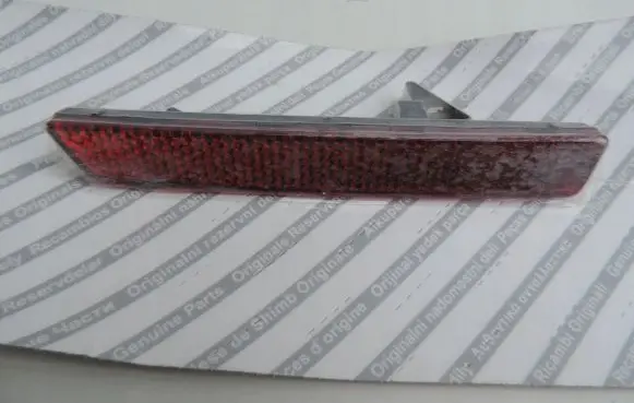 Opel Combo D Rear tail light reflector 95513335