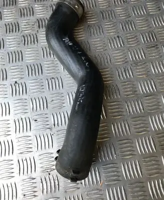 Audi A4 S4 B7 8E 8H Intercooler hose/pipe 8E0145737F