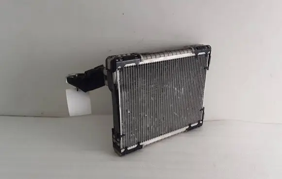 Maserati Levante Air conditioning (A/C) radiator (interior) 010320900 010321000