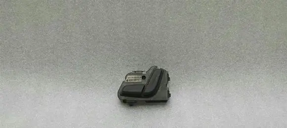 Mercedes-Benz C W204 Seat control switch A2048709010