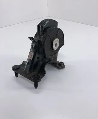 Toyota RAV 4 (XA40) Gearbox mount