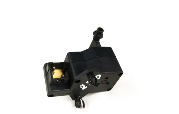 Mercedes-Benz C W202 Turbo solenoid valve 2028000578