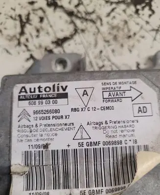 Citroen C5 Airbag control unit/module 608990300