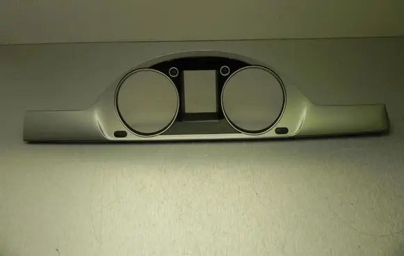 Radio/GPS head unit trim