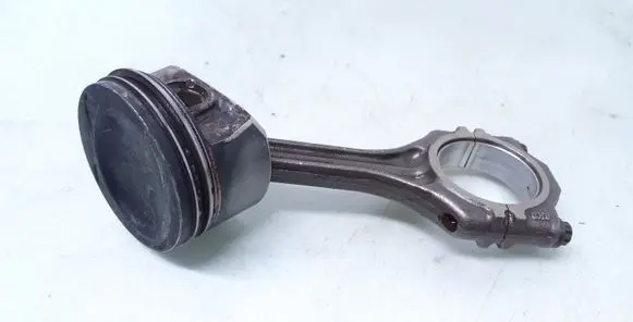 Volkswagen Golf V Piston with connecting rod 03CD
