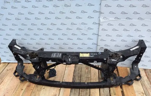 Land Rover Discovery 3 - LR3 Radiator support slam panel 