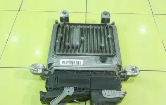 Jeep Compass Engine control unit/module P05150352AF