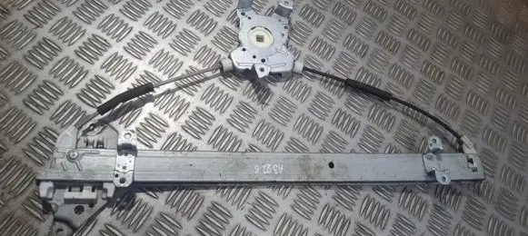 Nissan X-Trail T30 Front door window regulator with motor 