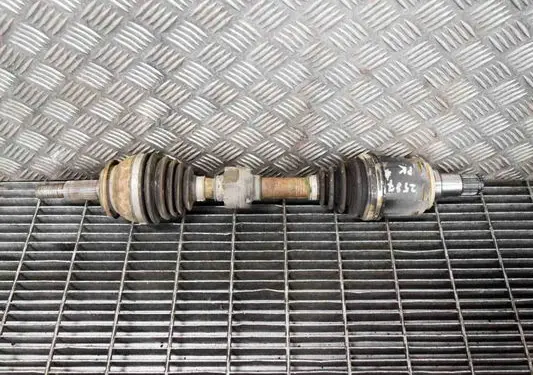 Toyota RAV 4 (XA40) Front driveshaft DA51L