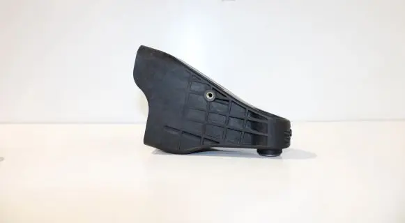 Mercedes-Benz E W213 Engine mounting bracket A6542230100