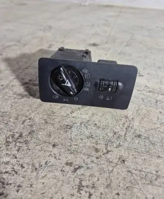 Skoda Fabia Mk1 (6Y) Light switch 6Y1941531D
