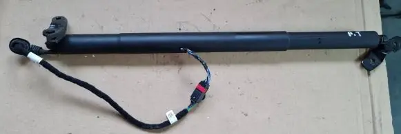 Audi Q3 F3 Tailgate/trunk strut/damper 83A827851A