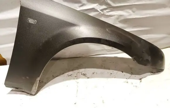 Chrysler 300 - 300C Fender Pilka