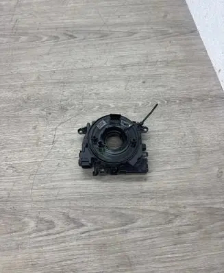 Audi A3 S3 8V Airbag slip ring squib (SRS ring) 5Q1953549F