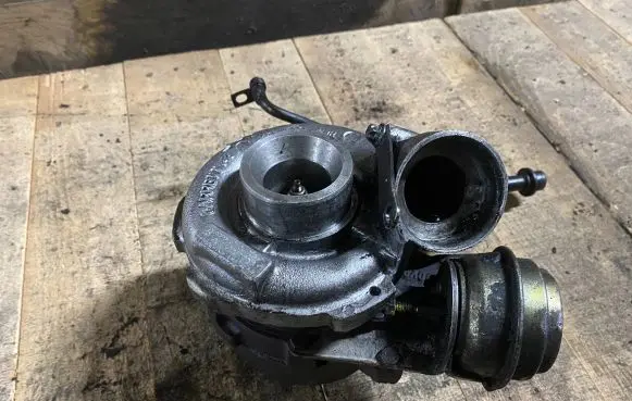 Mercedes-Benz C W203 Turbo A6110960999 6110960999