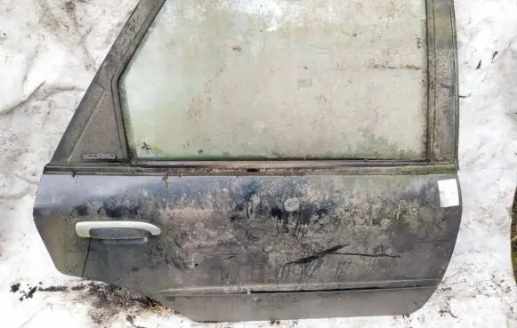 Ford Scorpio Rear door