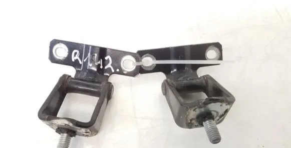Mitsubishi ASX Tailgate/trunk/boot hinge