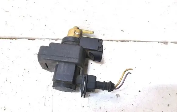 Renault Scenic II - Grand scenic II Turbo solenoid valve 8200486