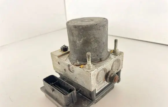 Audi A4 S4 B7 8E 8H ABS Pump 8E0910515C 8E0614517BB