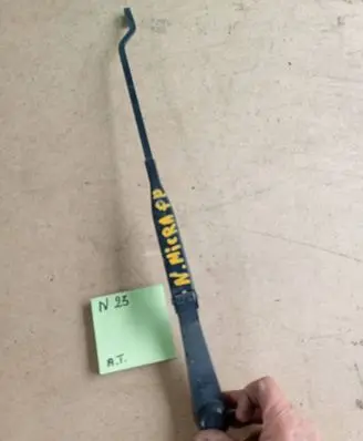 Nissan Micra Front wiper blade arm 246246245