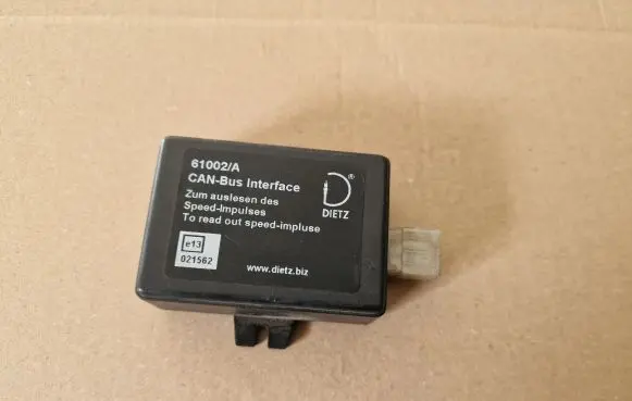 Mercedes-Benz E W211 Comfort/convenience module 61002A E13021562 CANBUS