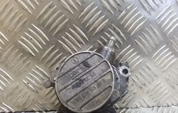 Vacuum pump