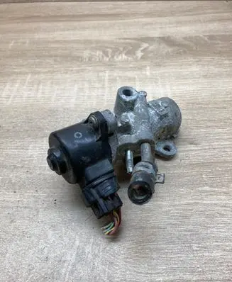 Toyota Yaris EGR valve 25620A1020