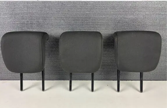 Renault Megane III Rear seat headrest 