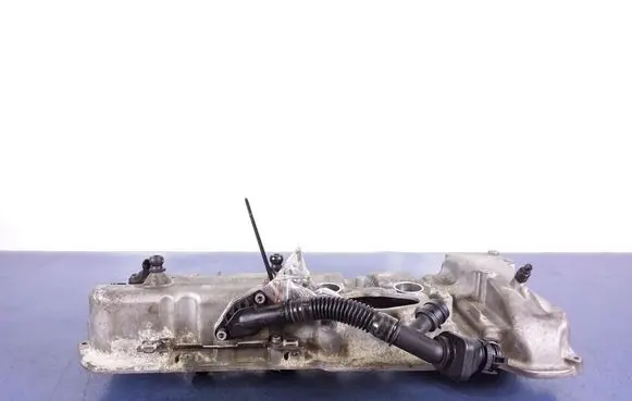 BMW 7 F01 F02 F03 F04 Rocker cam cover 7566286