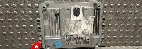 Citroen C4 I Engine control unit/module S25053521 0281011863 9653958980
