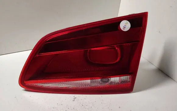 Volkswagen PASSAT B7 Tailgate rear/tail lights 3AF945094J E12990 605514