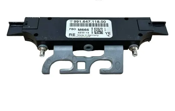 Porsche 911 991 Aerial antenna amplifier 99164711800