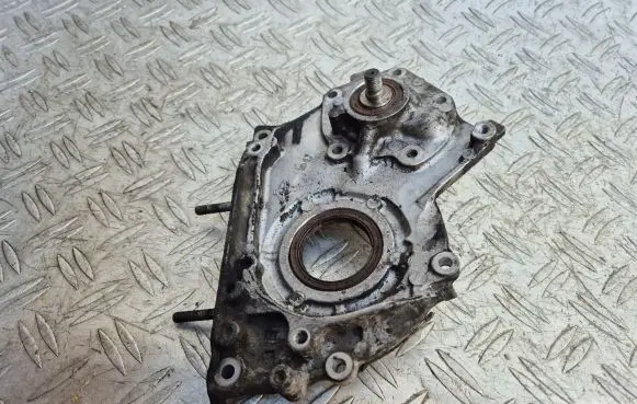 Opel Astra H Oil pump 