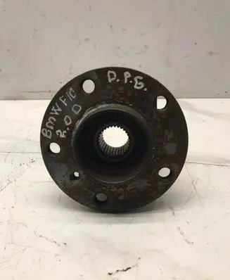 BMW 5 F10 F11 Rear wheel hub 