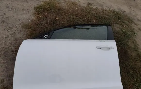 Audi A6 C7 Front door