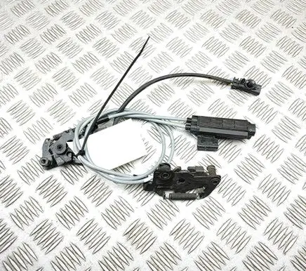 Volvo XC40 Engine bonnet/hood lock/catch 32277430 32277429