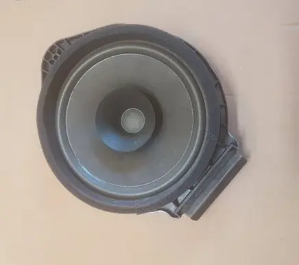 Opel Mokka X Rear door speaker