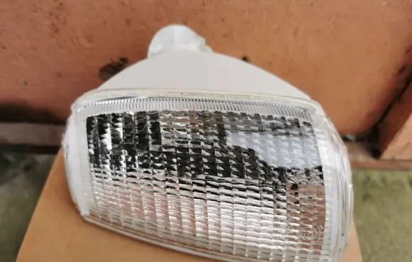 Volkswagen Polo II 86C 2F Front indicator light 4411522LUEC