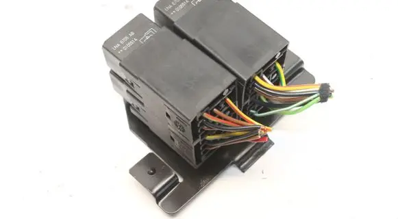 Jaguar XJ X40 Other relay LNA6705AB