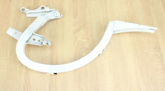 Audi A6 S6 C7 4G Tailgate/trunk/boot hinge 4G5827302B