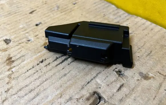 Audi A8 S8 D5 Battery box tray cover/lid ATKS7110756 ATKS7 110756